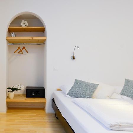 Hotel Baders Krone Laupersdorf Bagian luar foto