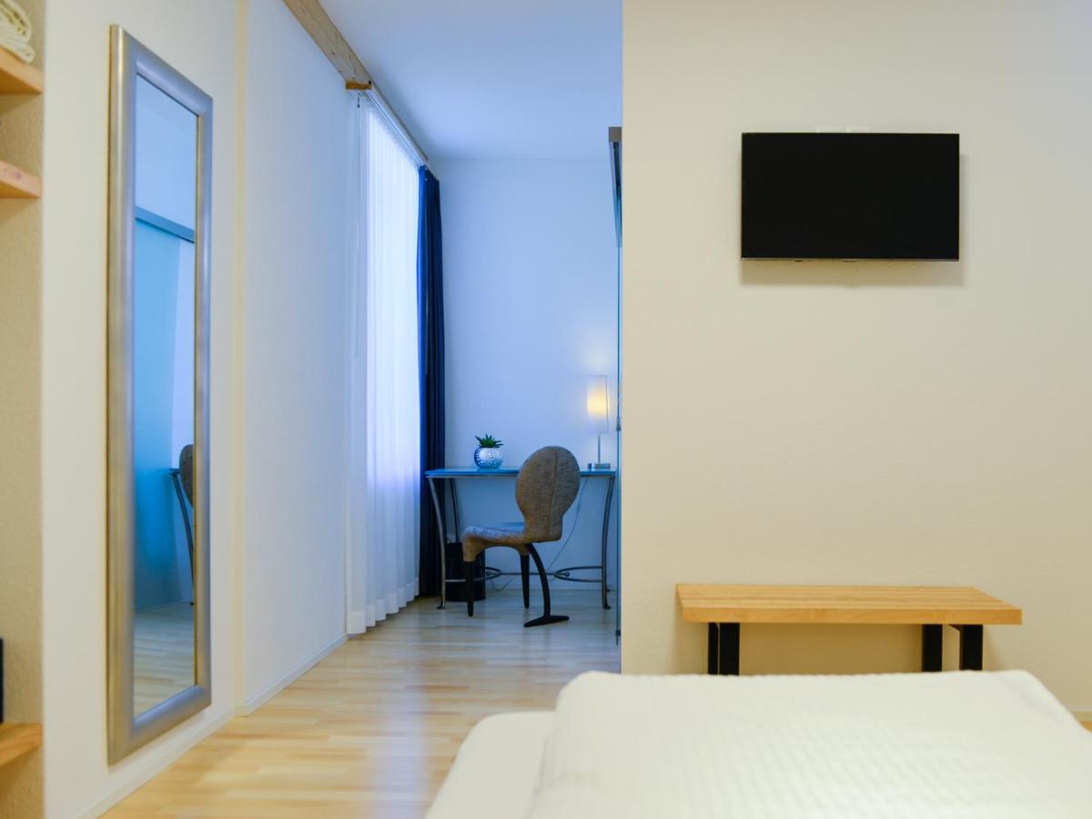 Hotel Baders Krone Laupersdorf Bagian luar foto